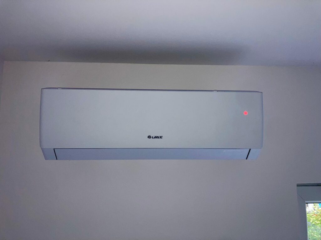 Montaż klimatyzacji Gree w mieszkaniu w Poznaniu
